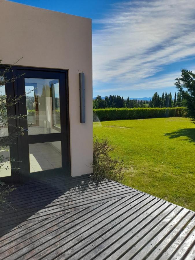 Casa Luminosa Con Parque Y Vista Espectacular Apartment El Calafate Exterior foto